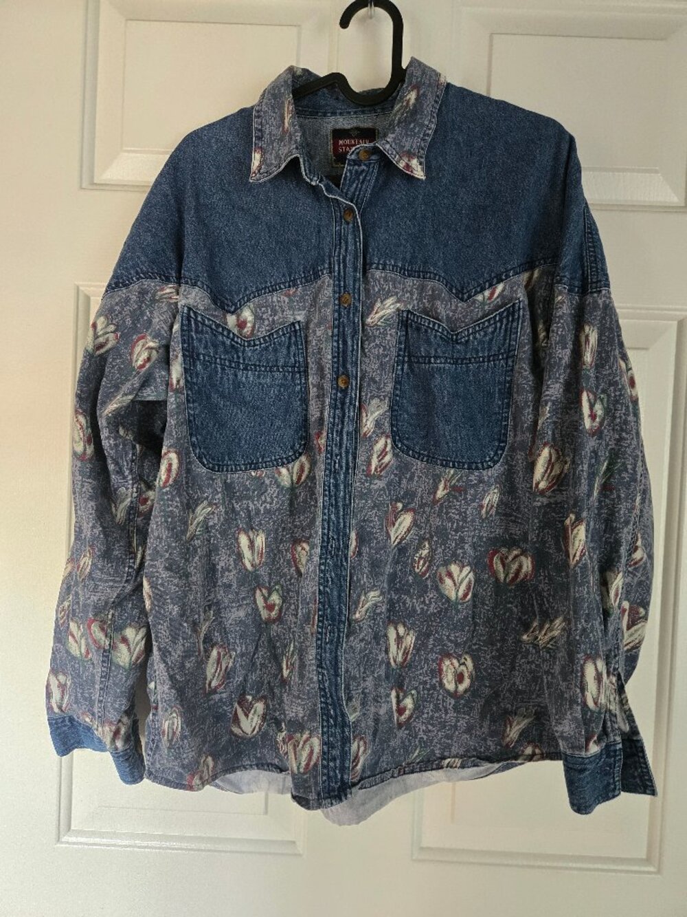 Vintage Tulip Pattern Denim Button Down